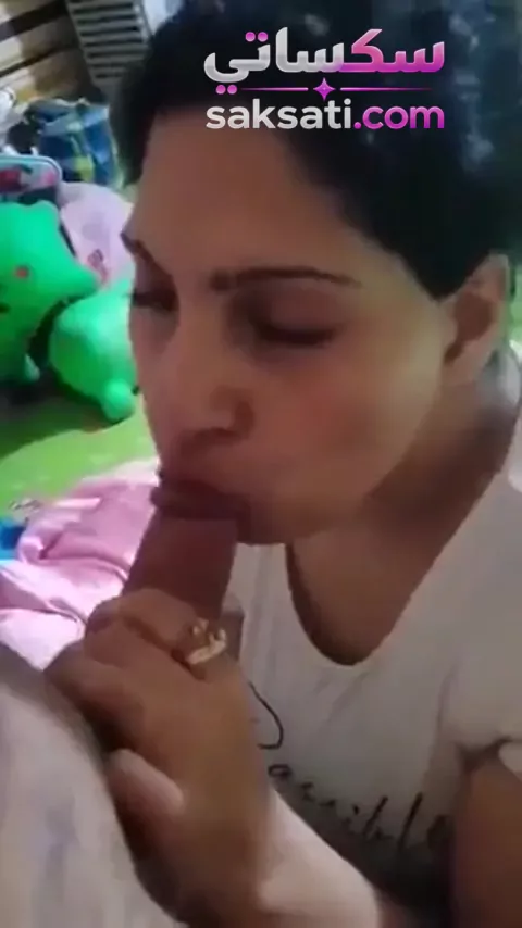 سكس نيج عراقية هايجة تحجي فاك بيبي انكليزي وتتناك بكسها