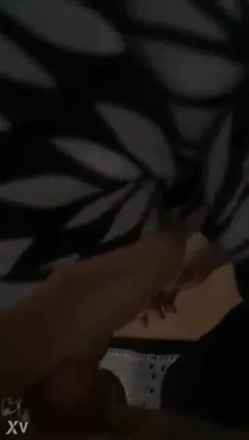 سكس نيج محجبة مصرية عمالة تمص الزب لحد ما اختنقت من كتر الزبر