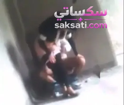 سكس نيج عراقي يودي حبيبته سفرة سفوري ويطيها البوري بطيزها بقوة وهيج