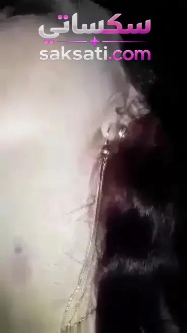 سكس نيج عراقي يخلي الشرموطة تمص العير وخشمها أطول منه تعال وشوف