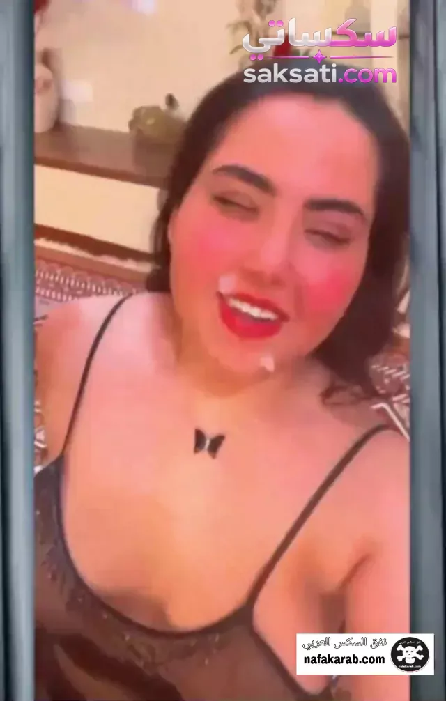 سكس نيج الراجدي يضرب كس الهايجة العراقية ويفرغ اللبن على وجهها بشدة
